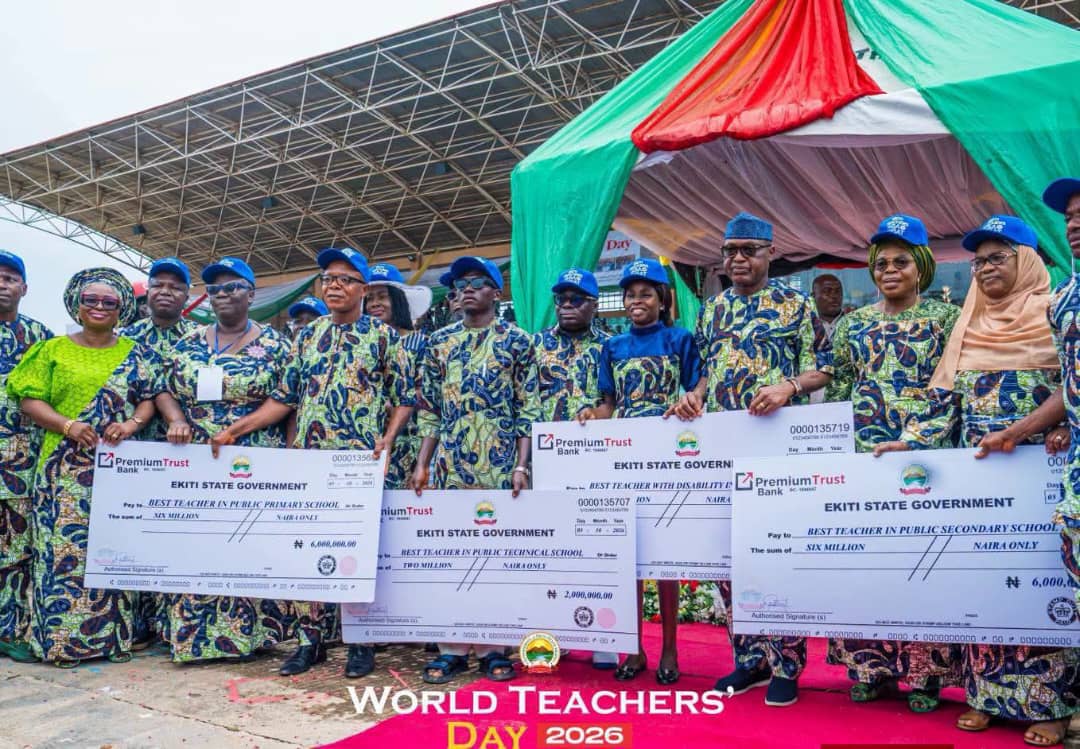 Ekiti Government Hires 5,530 Teachers, Gives ₦70.5 Million to Top Performers