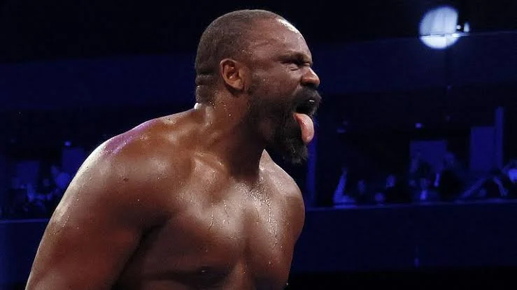 Chisora wants Fury and Joshua to fight for historic British title