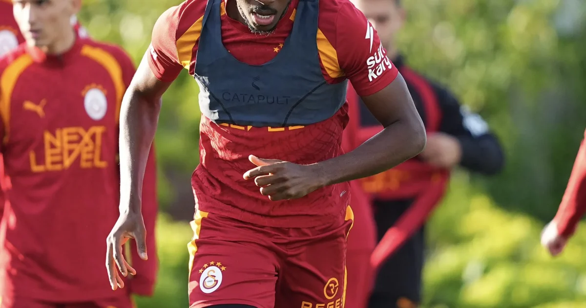 Osimhen Back in Training Ahead of Kasımpaşa Game