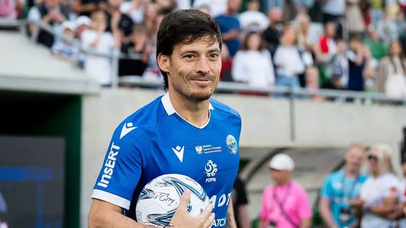 David Silva is back in football at 40