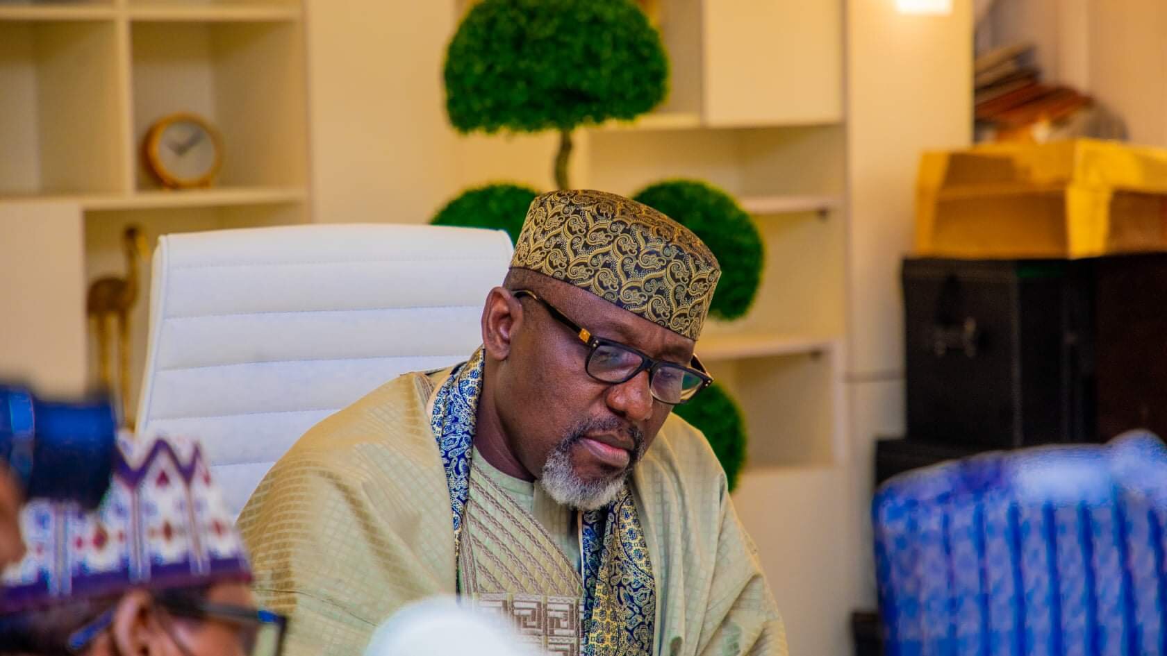 Police Arrest Rochas Okorocha, Let Him Go After Questioning