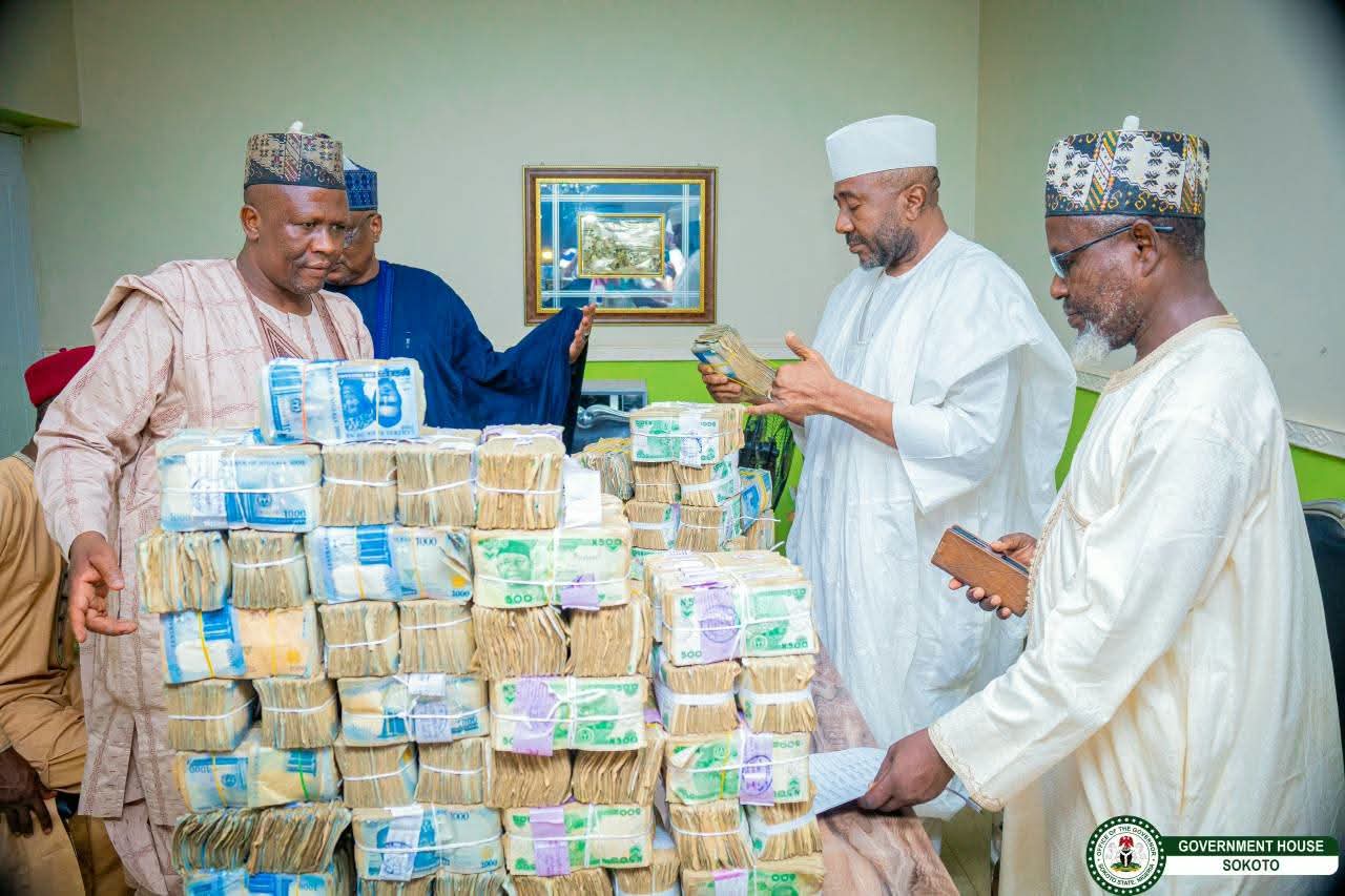 Sokoto State Gives N143 Million to Fire Victims