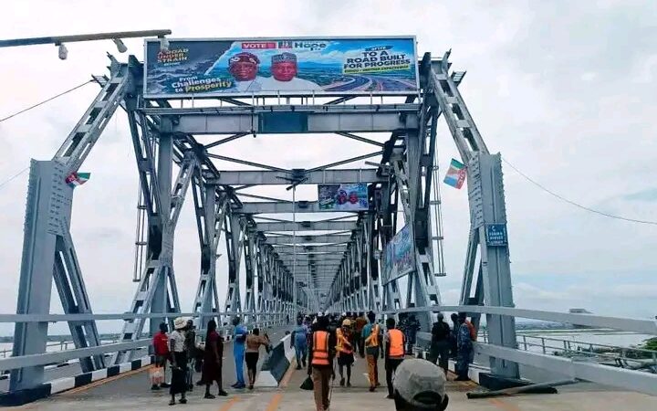 First Niger Bridge Reopened After 38 Days of Repairs