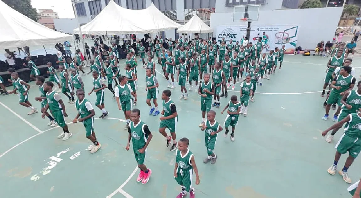 Basketball Clinic Encourages Education Alongside Sports