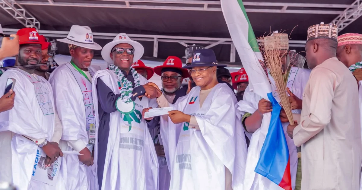 Muhammad Sa’idu and Others Join APC in Kaduna