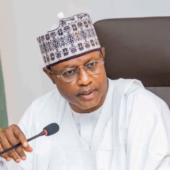 Uba Sani Ends 10-Year Land Dispute, Gives 704 Households Land and Free Fertiliser