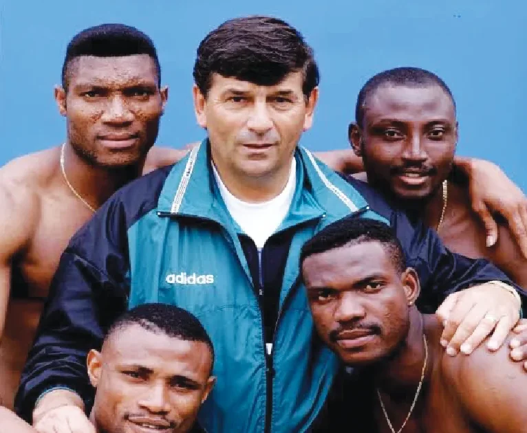 Former Eagles Players Support Westerhof in His Cancer Fight