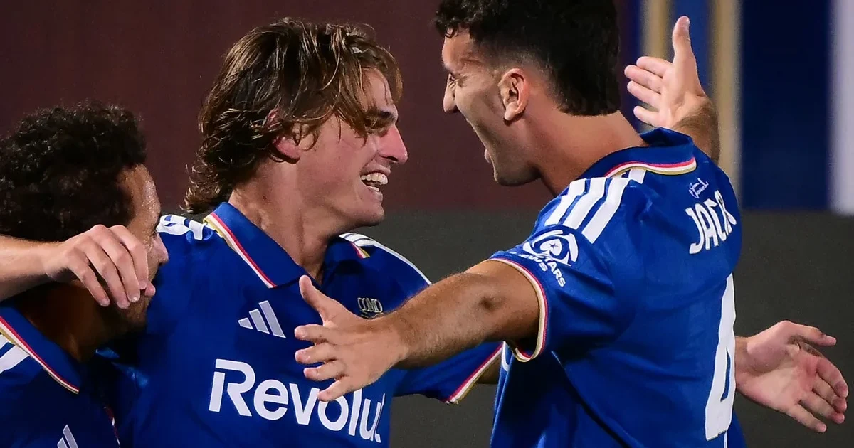 Como Thrashes Man United 4-1 in Champions League