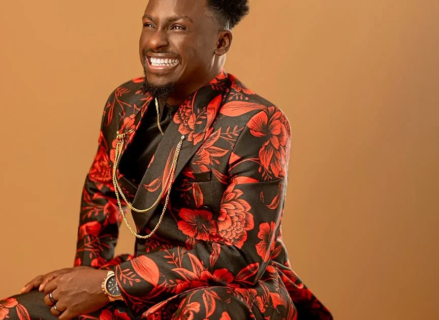 MC Rhelax makes wedding hosting an art