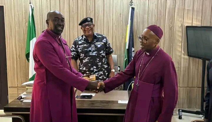 Police Meet Anglican Bishops to Resolve Church Issues